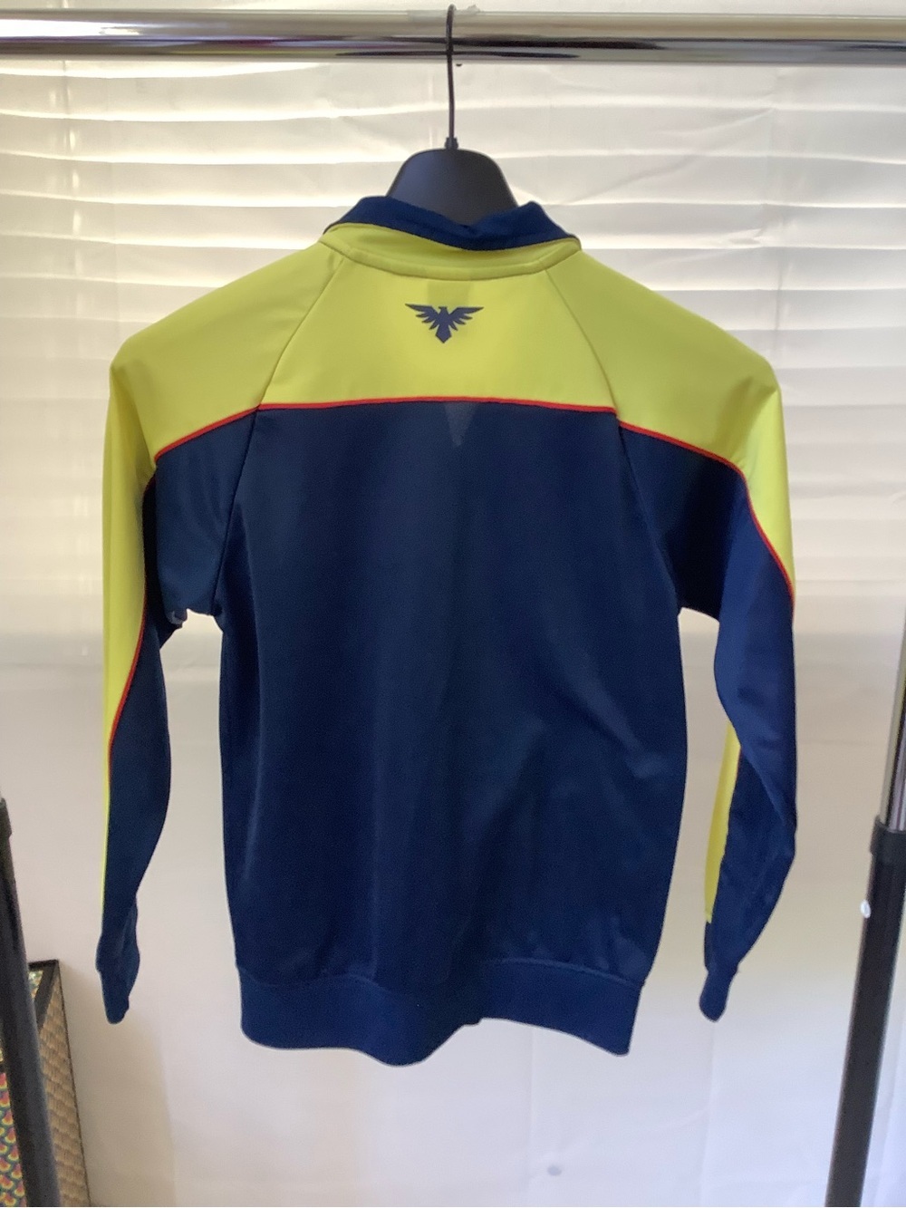 Official Club América Youth Soccer Jacket - Kids Size Large (YL) - Picture 2 of 6